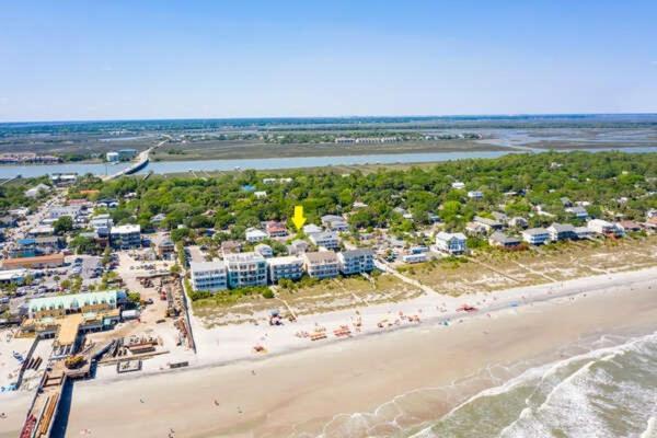 Salty Shack Unit C - Salty Shack - Dog Friendly Home - Across From The Beach - Central Location! Folly Beach Extérieur photo